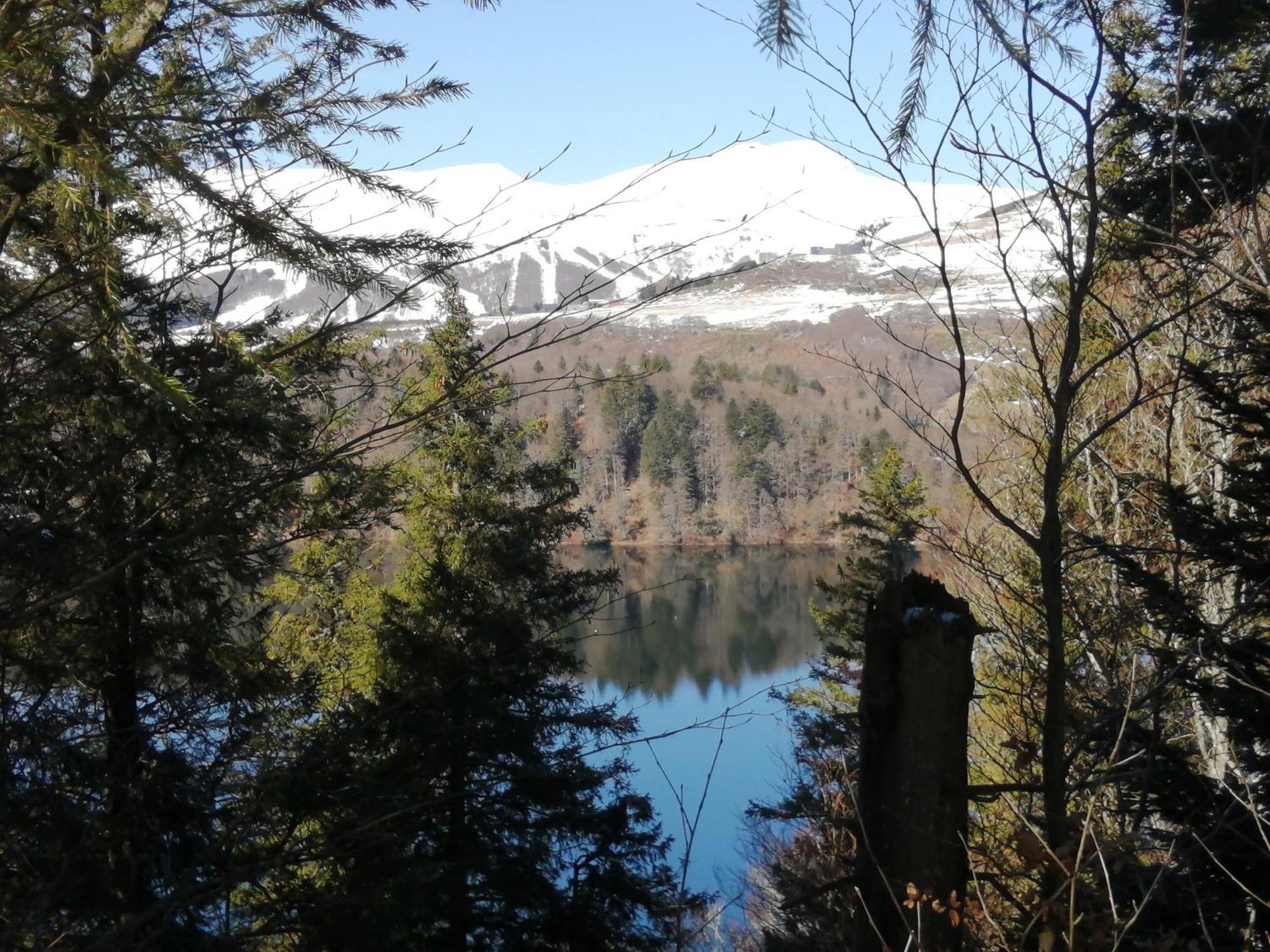 L'Auvergnate Chambon-sur-Lac Dış mekan fotoğraf